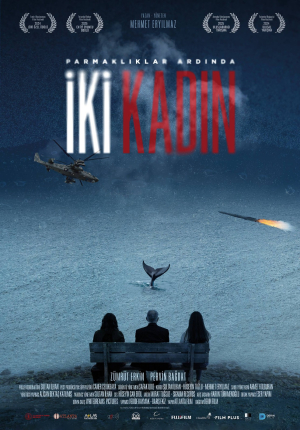 Parmaklıklar Ardında İki Kadın